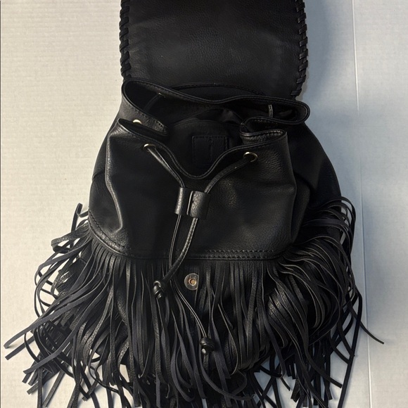 Chic Black Fringe Backpack - Picture 3 of 6